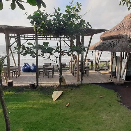 Keramas Surf Hostel Экстерьер фото