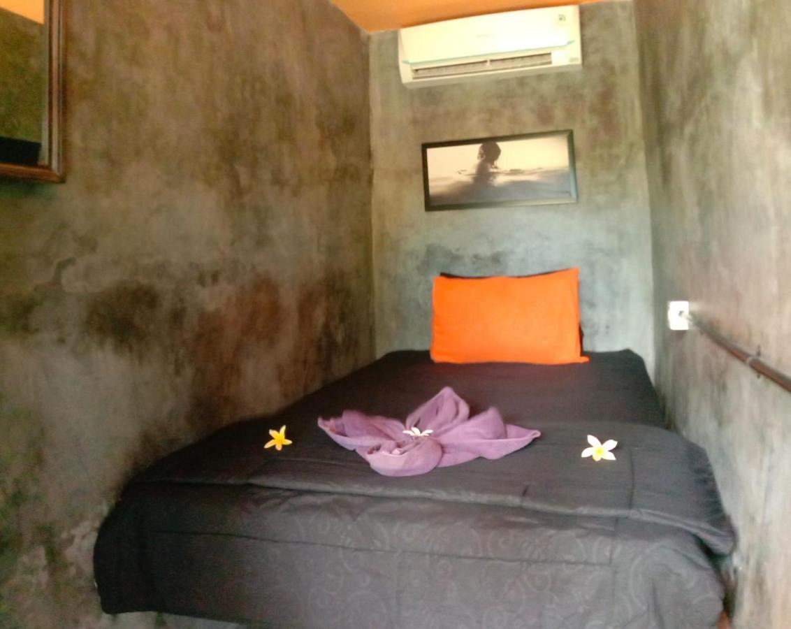 Keramas Surf Hostel Экстерьер фото