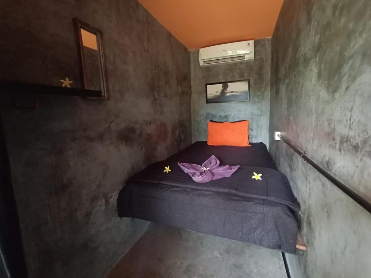 Keramas Surf Hostel Экстерьер фото